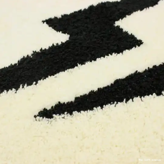 RUG FRAGMENT DESIGN 0512